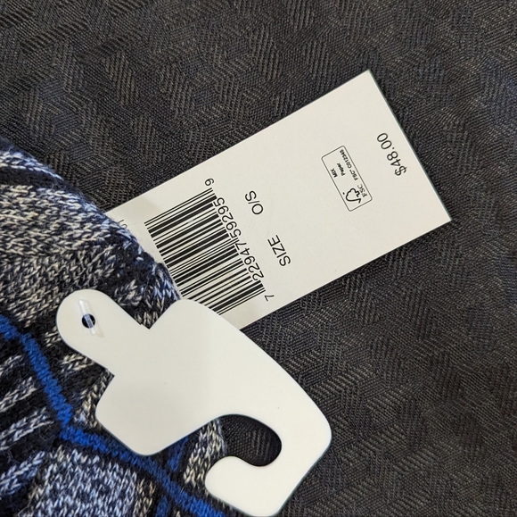 Black and Blue Plaid Michael Kors MK Logo Beanie. - Picture 3 of 3